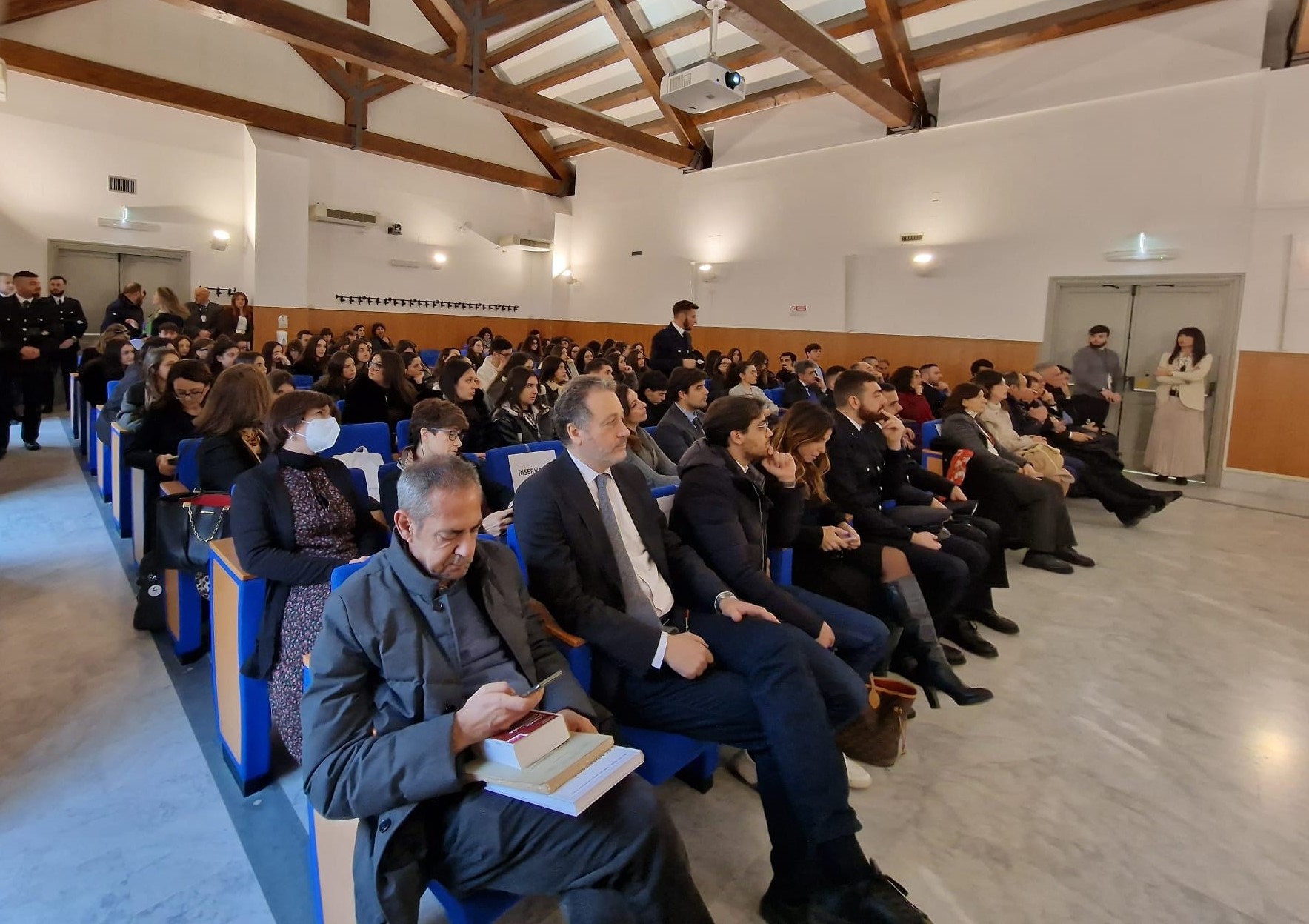 corso laurea giurisprudenza Vanvitelli